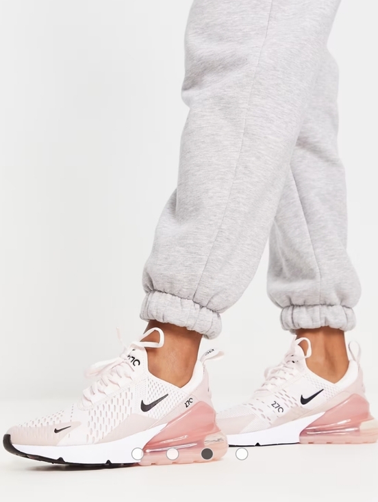 Nike Shoes - Nike Air Max 270 Sneakers